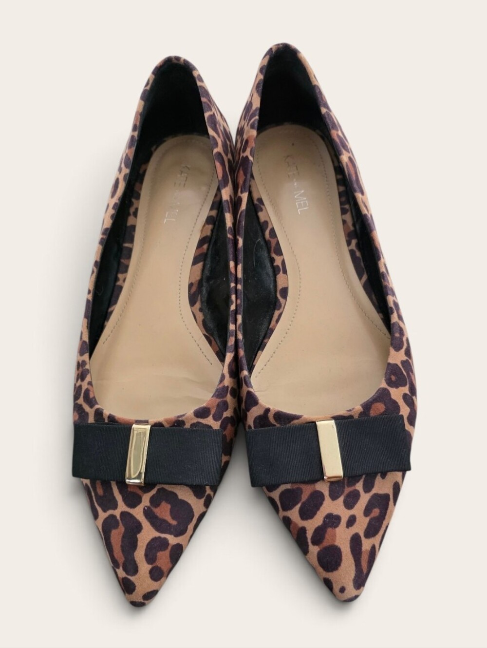 Leopard Print Pointed Toe Ballet Flats with Bow Accent Size 9